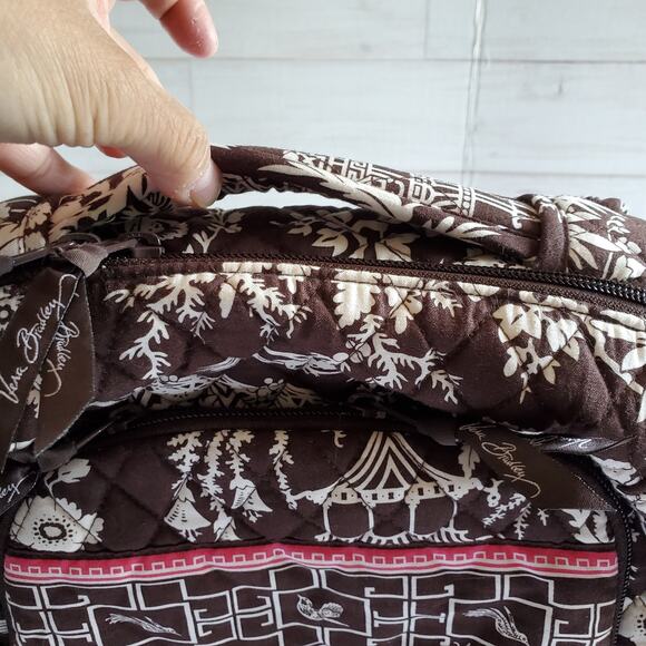 Vera Bradley Backpack in Imperial Toile Retired Pattern - Picture 3 of 9